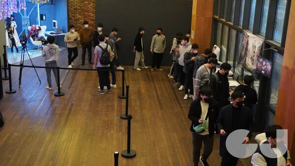 행사장에서만 만나는 굿즈는 또 다른 재미다.