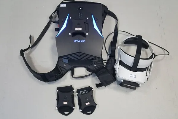 'HMD'는 크게 변화하지 않았지만, 콘텐츠의 내용에 맞춰 다른 디바이스는 바뀔 수 있다.