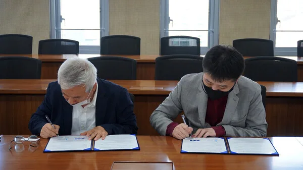 한성대학교와 한국게임화연구원이 디지털 전환 및 게이미피케이션 연구 교육 경쟁력 강화를 위한 업무협약서에 서명했다.